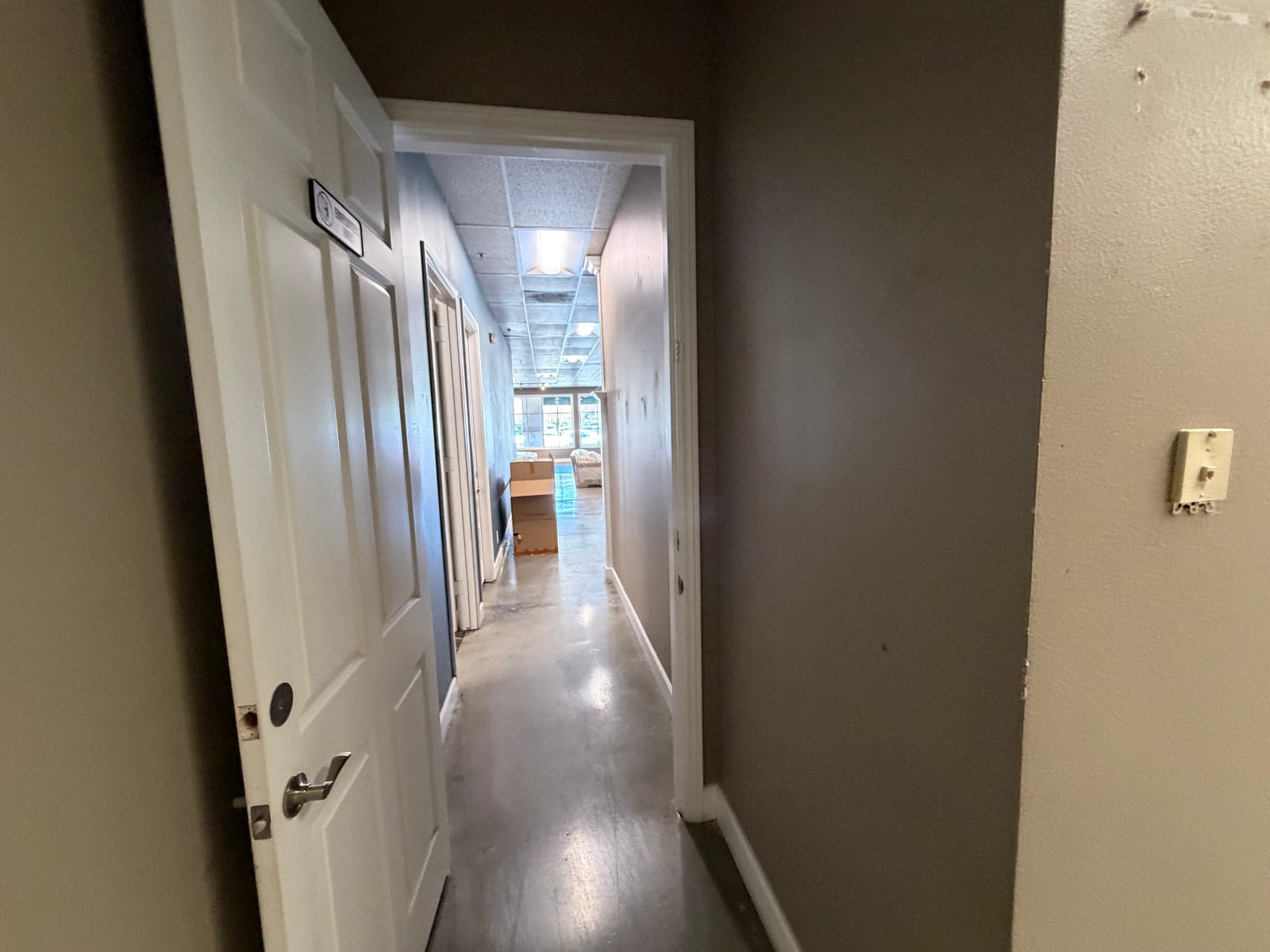 Marbella Plaza — Suite C4 · 3,040 SF — photo 3